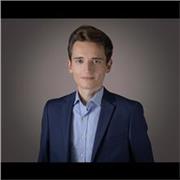 Coach Scolaire spécialisé dans l'exploration des talents pour une orientation réussie